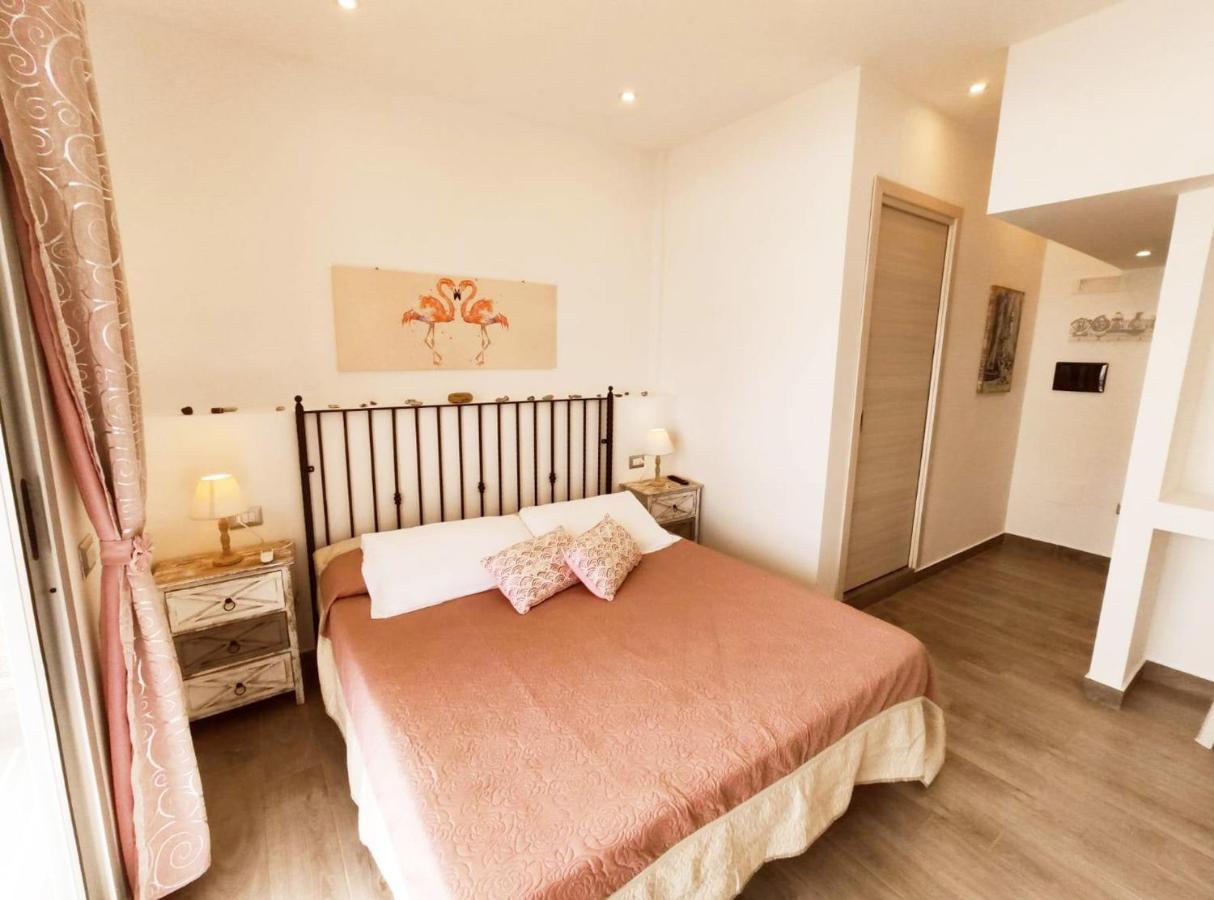B&B Capo Rizzuto Fronte Mare Exterior foto